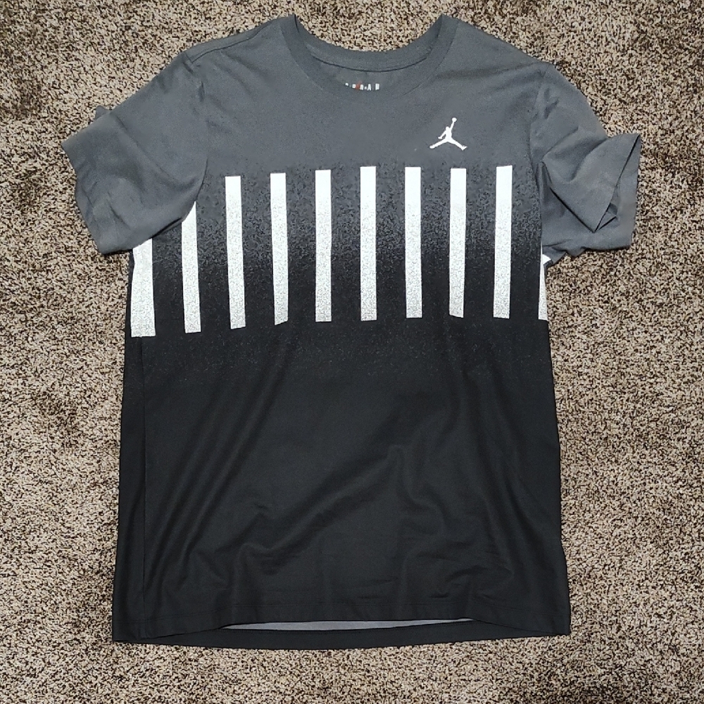 Jordan Gray and Black Short-Sleeve Graphic Tee